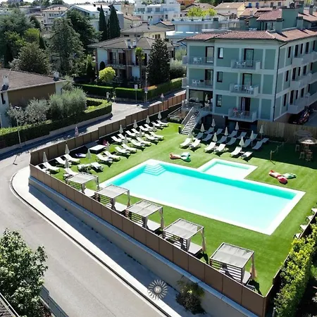 Puccini Otel 3*